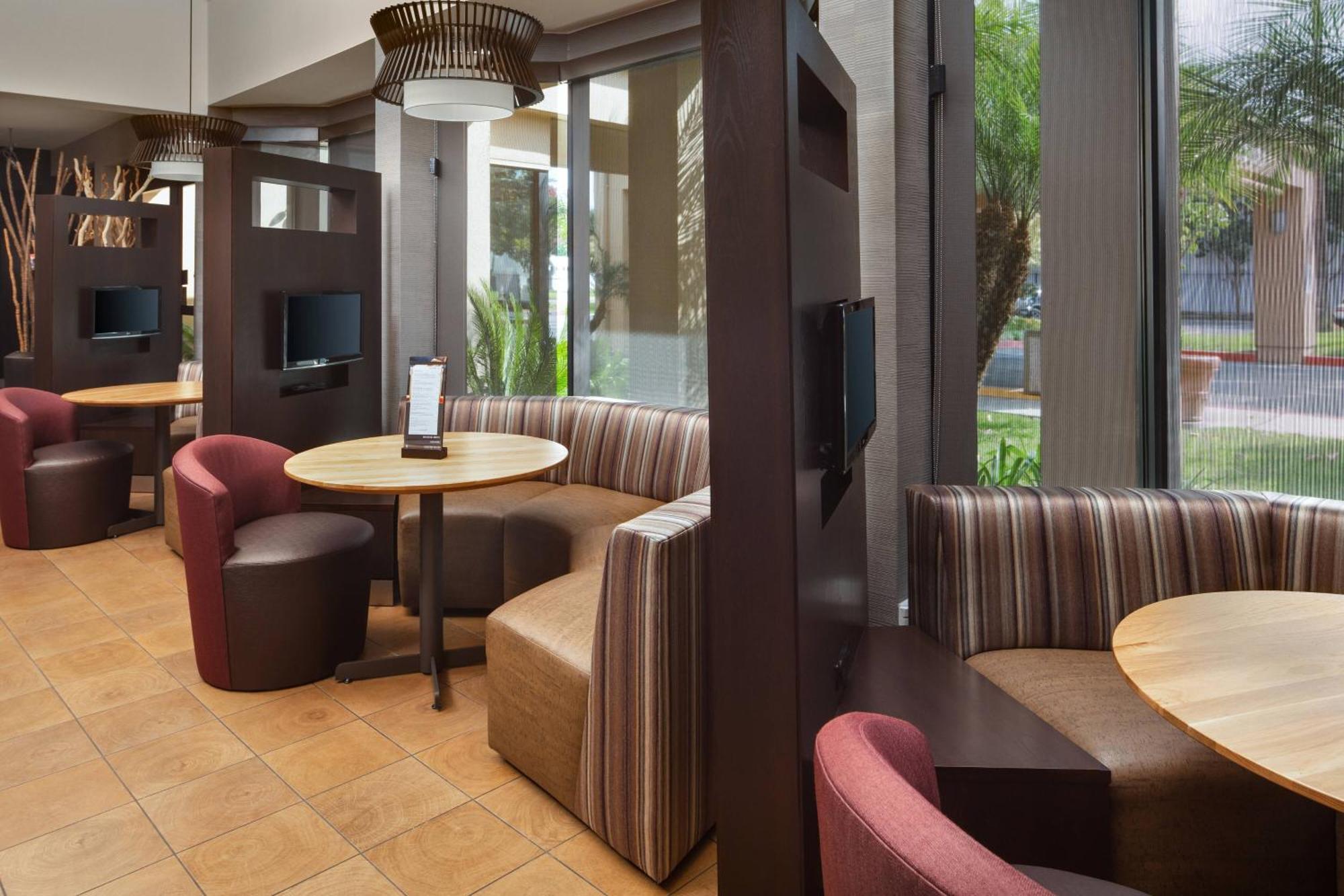 Courtyard Costa Mesa South Coast Metro Ξενοδοχείο Σάντα Άνα Εξωτερικό φωτογραφία